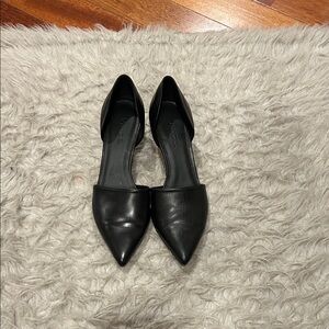 Vince Black Pointed Toe D'Orsay Flats
